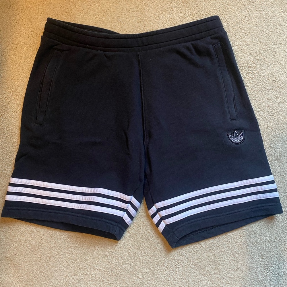 3-STRIPE ADIDAS SHORTS